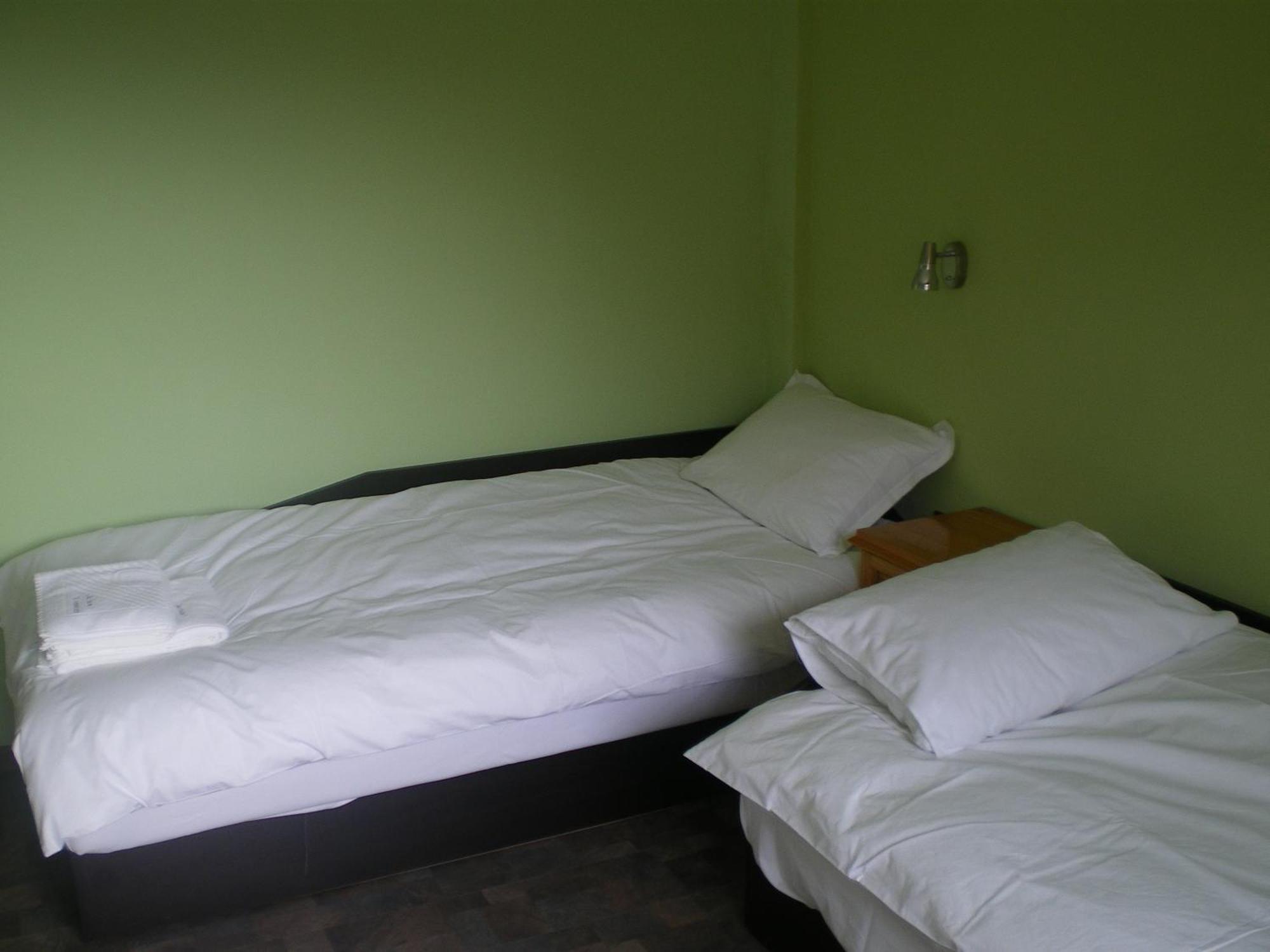 Family Hotel Balkana Apriltsi  Exterior foto